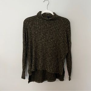 High low green sweater